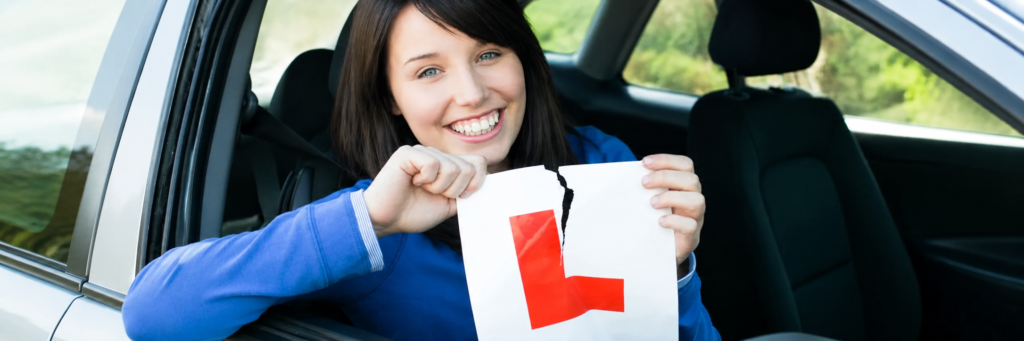 Nervous Drive passes her driving test with Kit